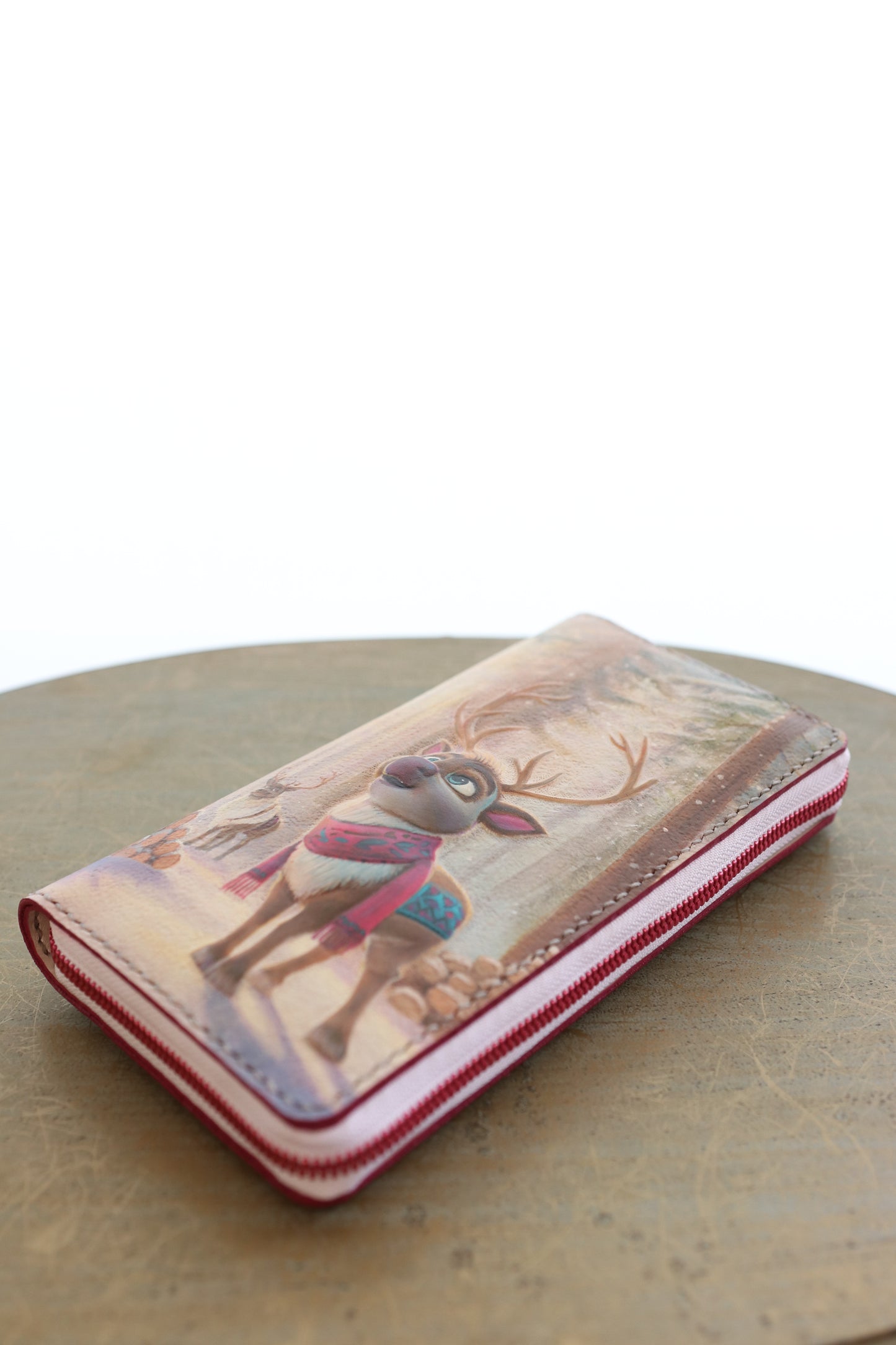 アレンデール地方のトナカイの長財布